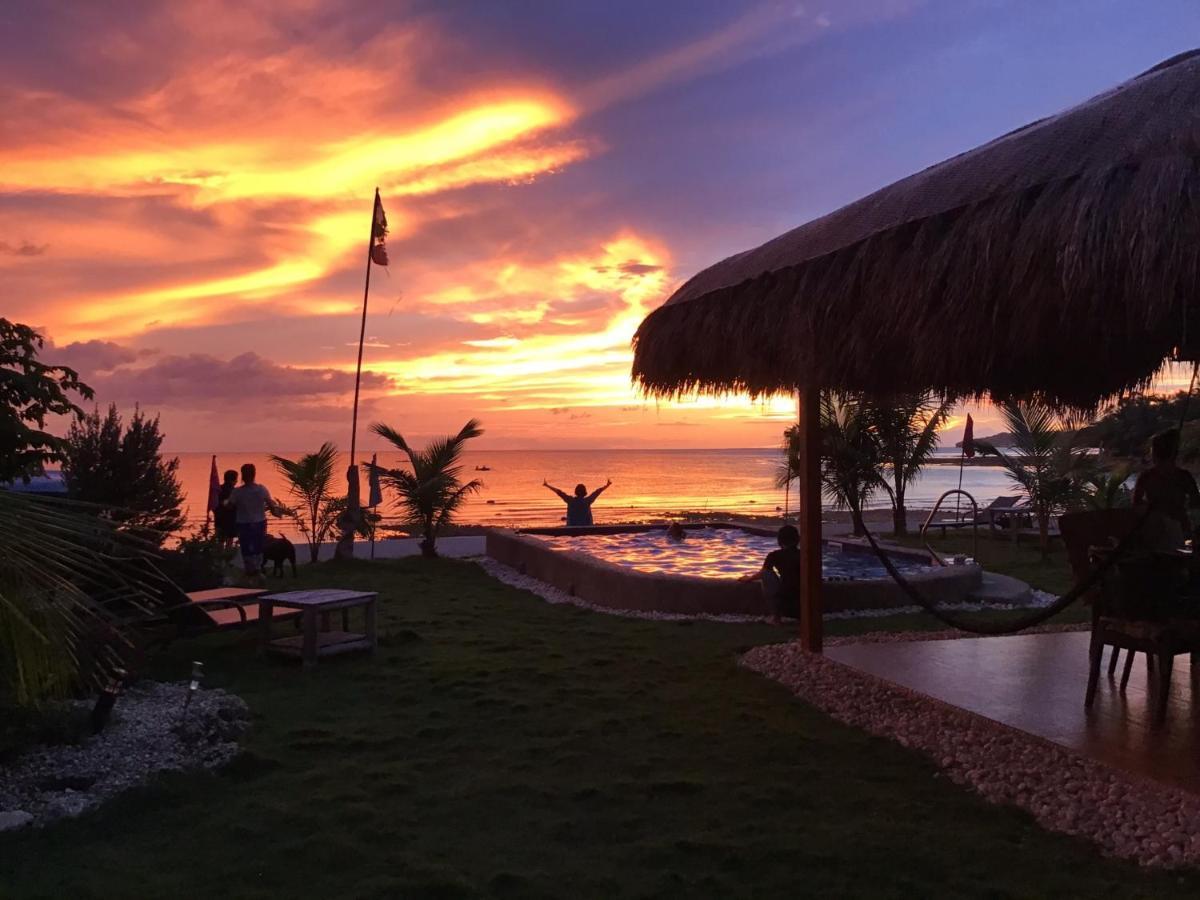 Bamboobeachvilla1 Ac New Oceanfront Pool Sunsetview Garden Kitchen Satellite Starlink Wi-Fi Dimiao Exteriér fotografie